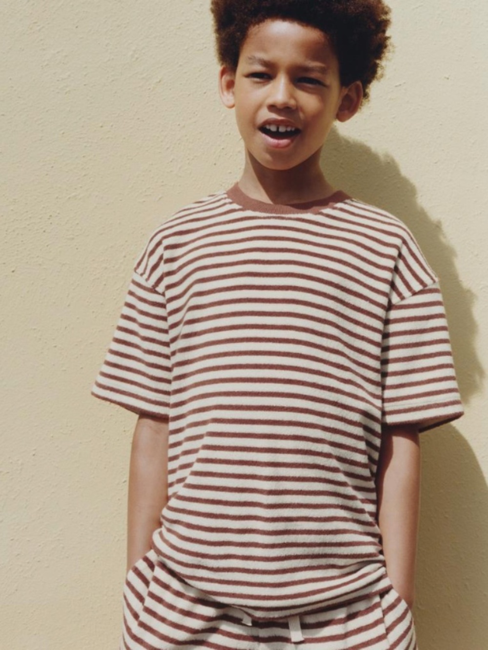 Zara Towel Effect Striped T-Shirt & Bermuda Set. Size 8-9. Color Burgundy/cream - Picture 1 of 10